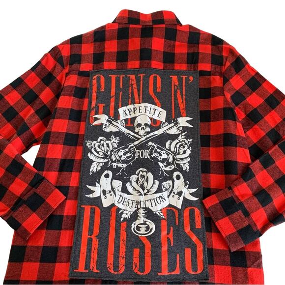 Via Penny Lane Reworked Apparel | Guns N’ Roses Custom Red Button Down Flannel - Picture 9 of 9